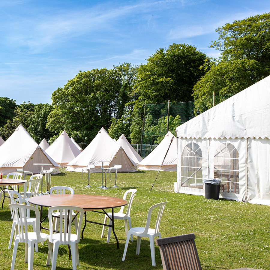 Isle of Man Glamping - Isle of Man TT, Blackberry Lane Douglas